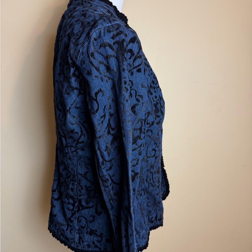 Chico’s Jacket Women's size 1 Blue and Black denim Hook and Eye closing - Picture 5 of 11